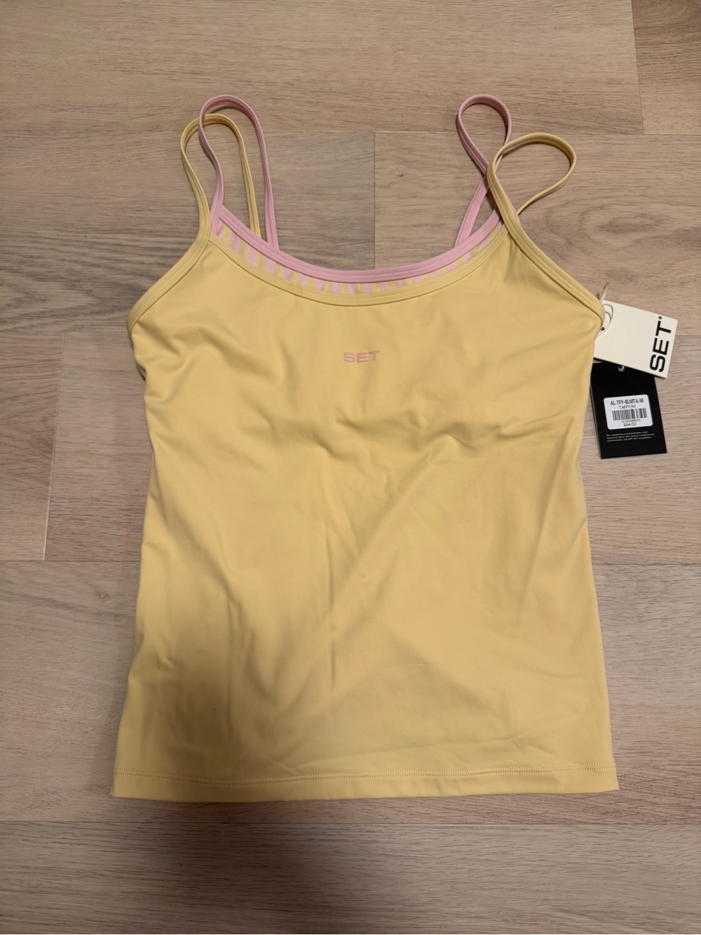 SET Active Birthday Airluxe Breathe Tank and Shorts in Taffy (M) - Picture 2 of 7